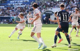 拜仁7连胜开局!德甲跨季14场不败,3战霍芬海姆全胜,凯恩戴帽